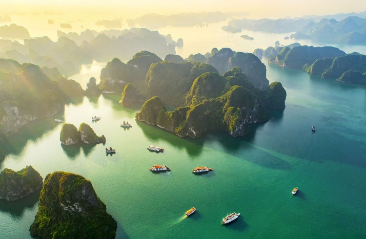 things-to-do-in-ha-long-bay-banner-1-1920x1080